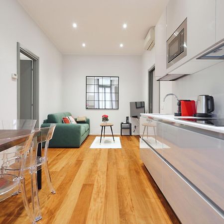 Joivy Modern Flat Near Duomo Di Milano Apartment Exterior photo
