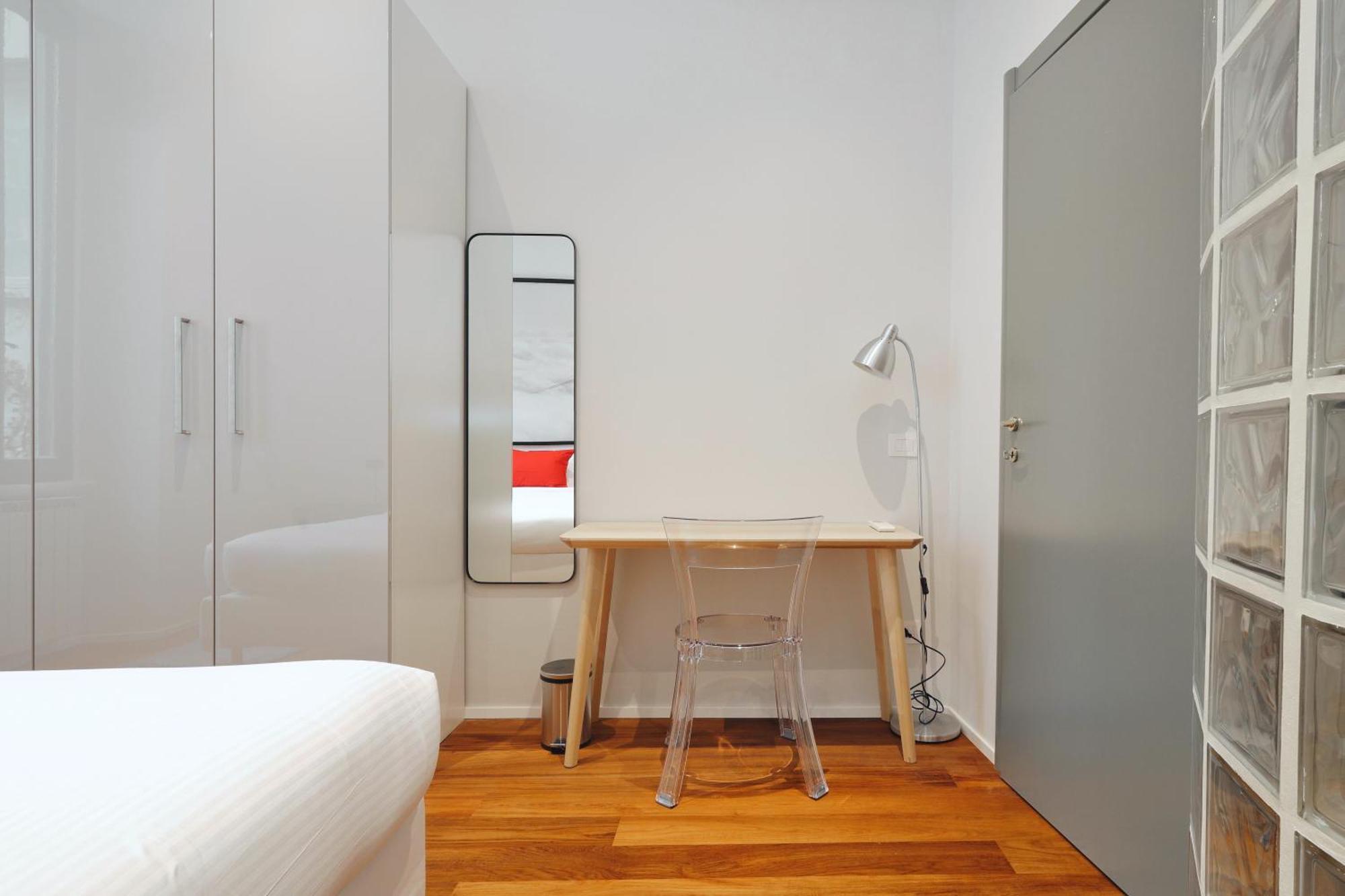 Joivy Modern Flat Near Duomo Di Milano Apartment Exterior photo